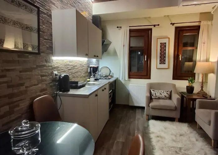 別荘 Meteora Rocky カストラキオン